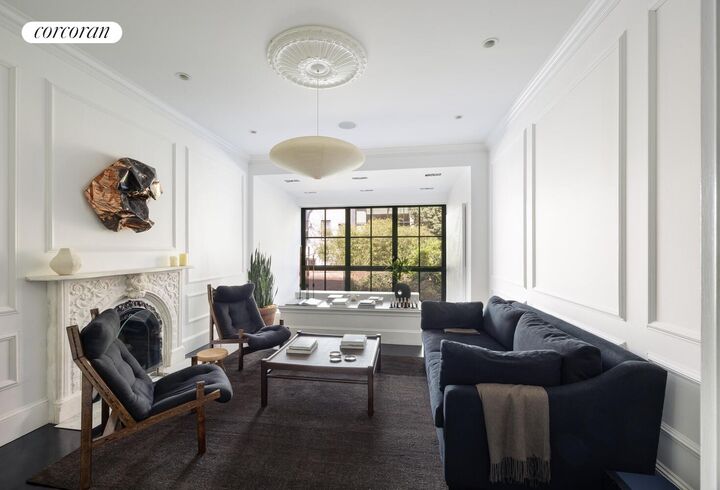 Property Photo:  481 W 22nd Street  NY 10011 