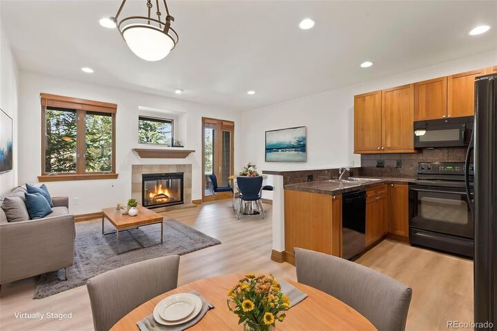 Property Photo:  85 Chestnut Lane  CO 80424 