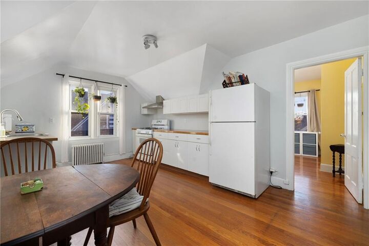 Property Photo:  377 Hope Street 3  RI 02906 