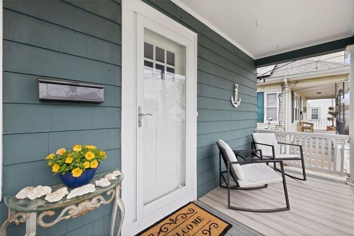 Property Photo:  62 Peckham Avenue  RI 02908 