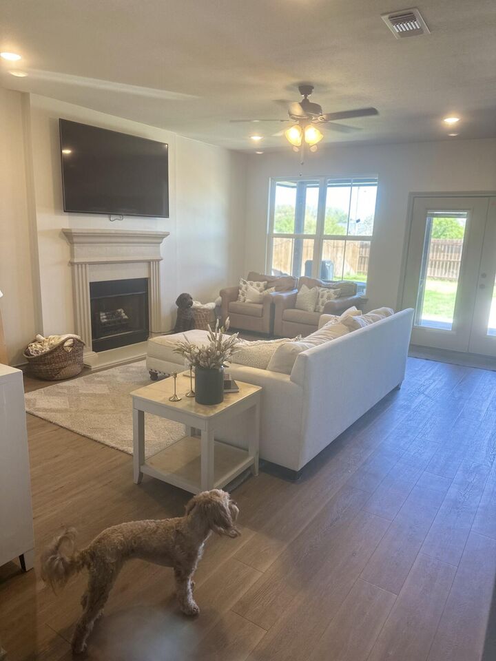 Property Photo:  1922 Lamp Lighter Lane  TX 76904 