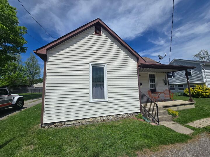 Property Photo: 504 Railroad Avenue IN 47001