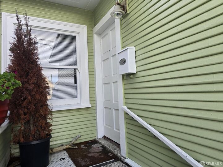 Property Photo:  329 Faxon Avenue  CA 94112 