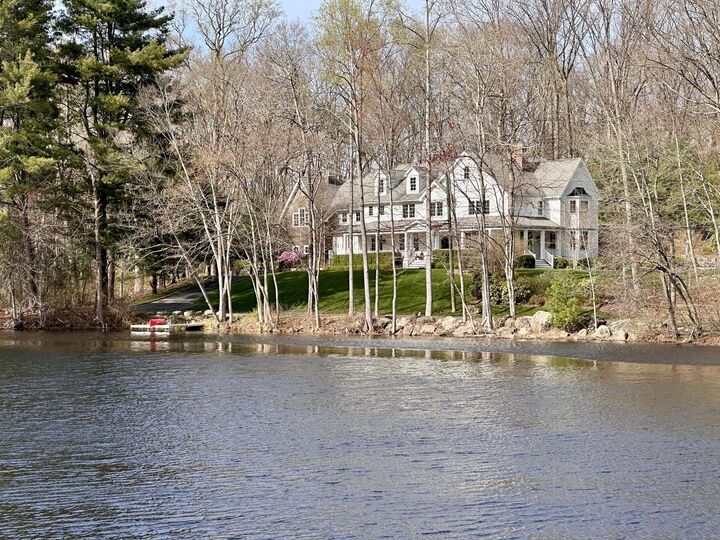 Property Photo:  37 Beaverbrook Road  CT 06883 