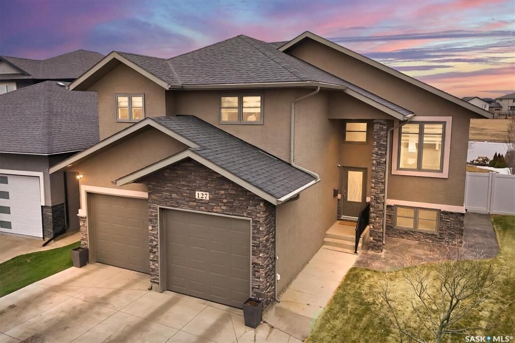 Property Photo:  127 Schumacher Bay  SK S7V 0H7 