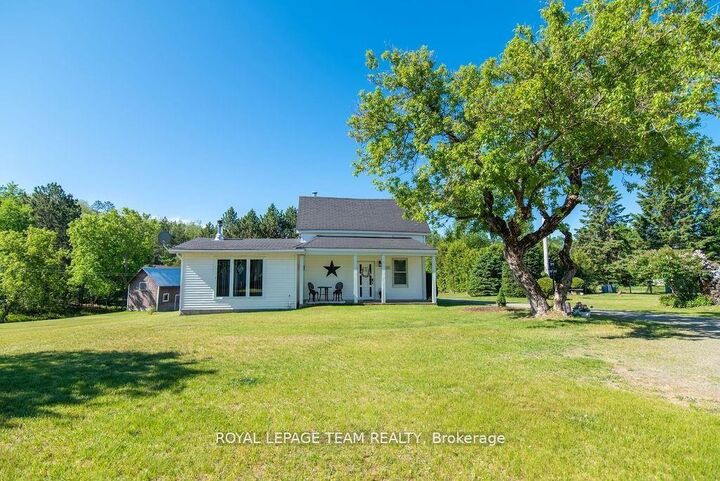 Property Photo: 3709 Old Barrys Bay Road ON K0J 1B0