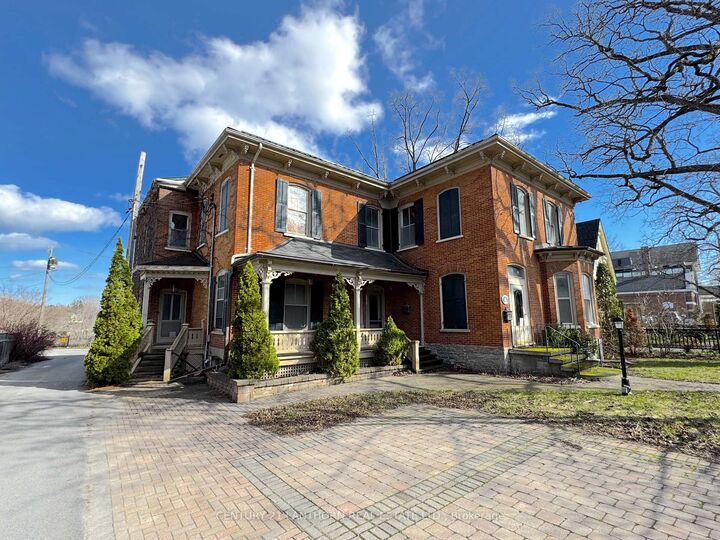 340 Main Street — photo 1