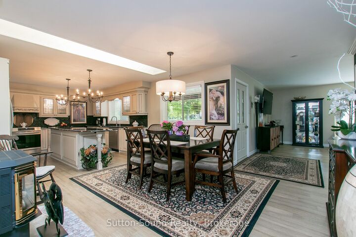 Property Photo:  7 Sandy Pines Trail  ON N0H 2G0 