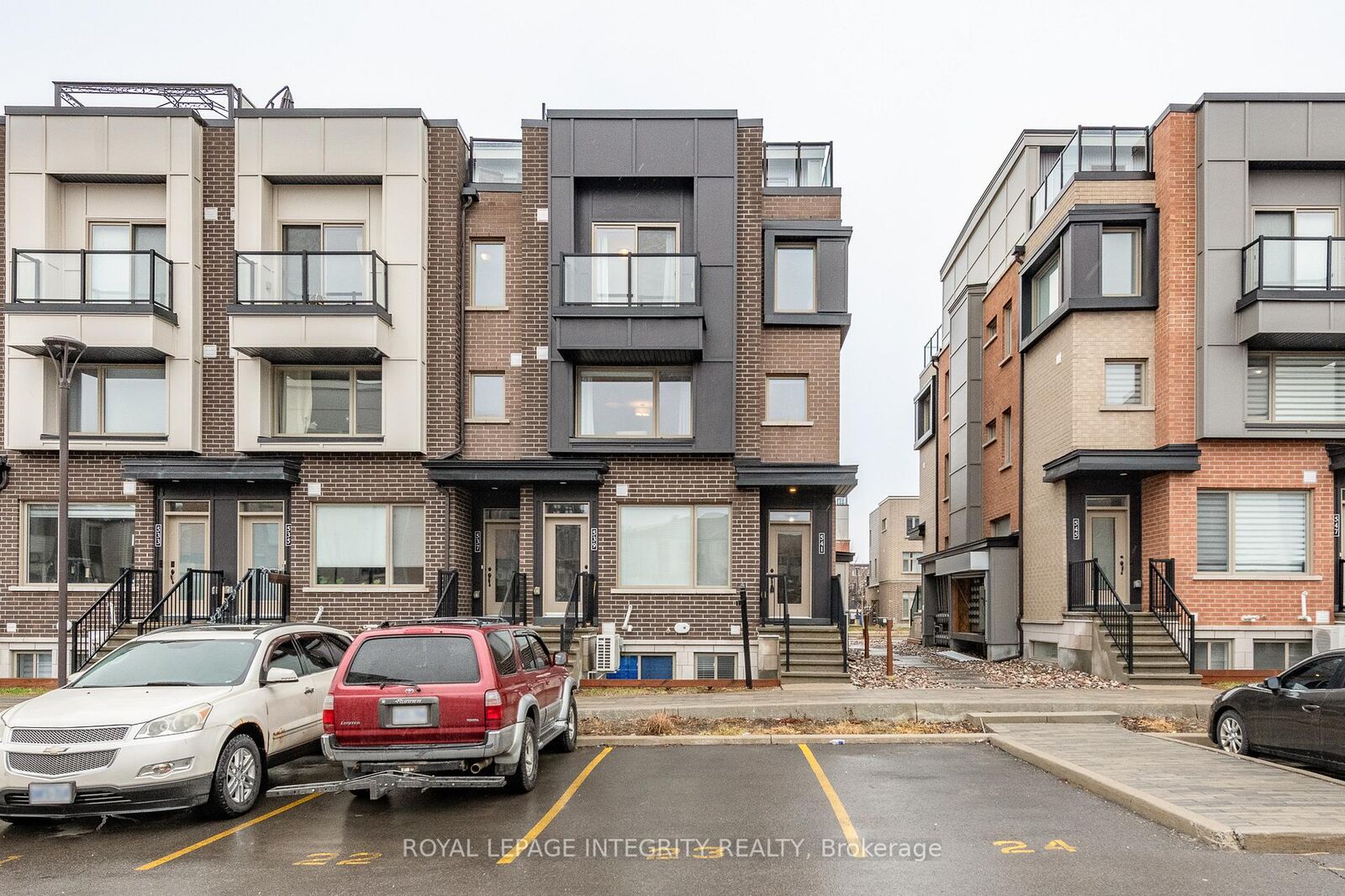 Property Photo: 541 Takamose Private 138 ON K1K 5A5