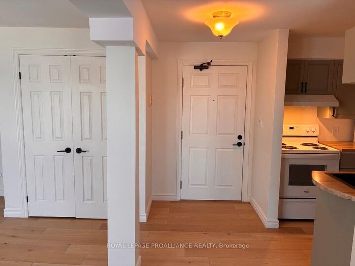 Property Photo: 172 Main Street 303 ON K0K 2T0