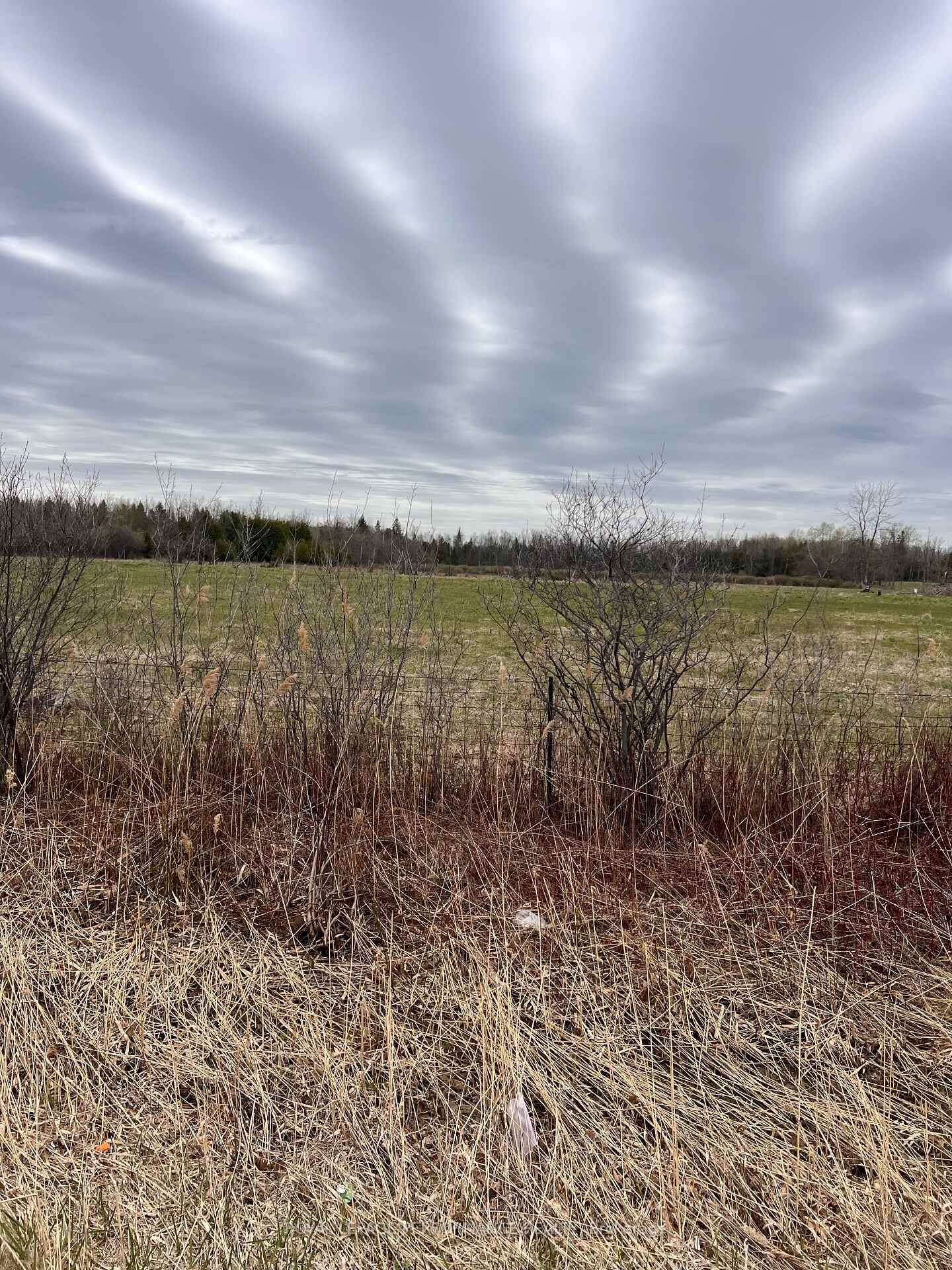 Property Photo: 1548 Dwyer Hill Road ON K0A 1B0