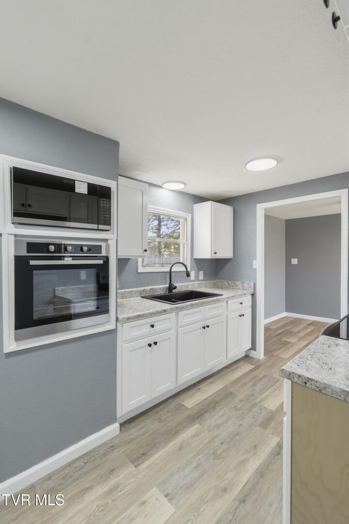 Property Photo:  42 Melody Circle  TN 37616 