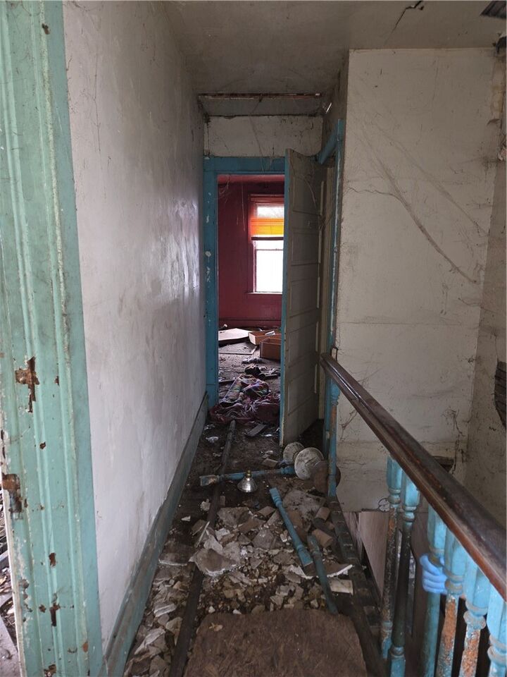 Property Photo:  1740 Wesley St  PA 15221 