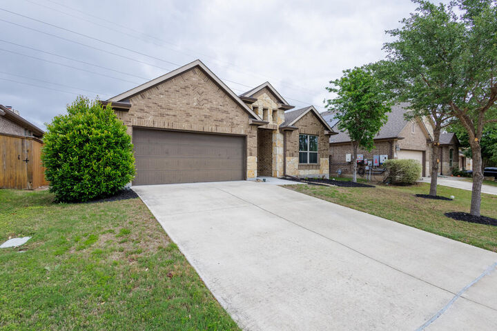 Property Photo:  216 Blue Waterleaf Lane  TX 78626 