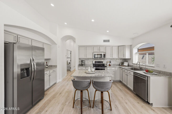 Property Photo: 4719 E Weaver Road AZ 85050