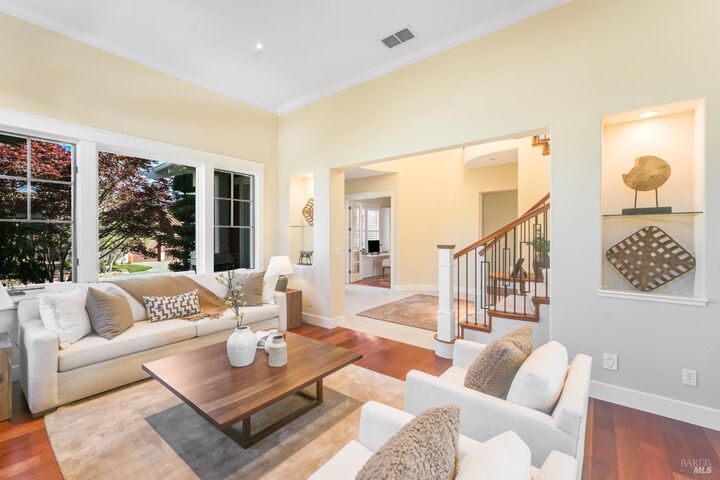 Property Photo:  1026 Valle View Court  CA 94945 