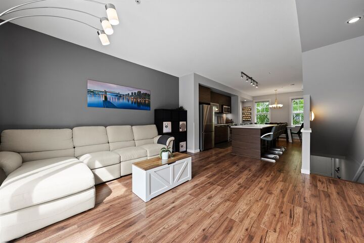 Property Photo: 2495 Davies Avenue 6 BC V3C 0B2