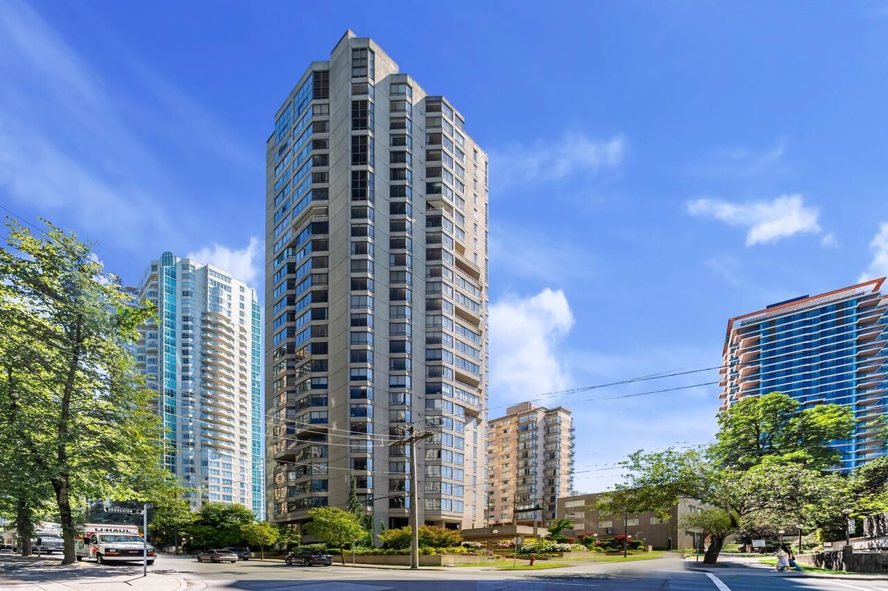 Property Photo: 738 Broughton Street 203 BC V6G 3A7