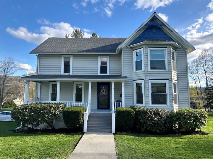 Property Photo:  1101 W Water Street  PA 16749 