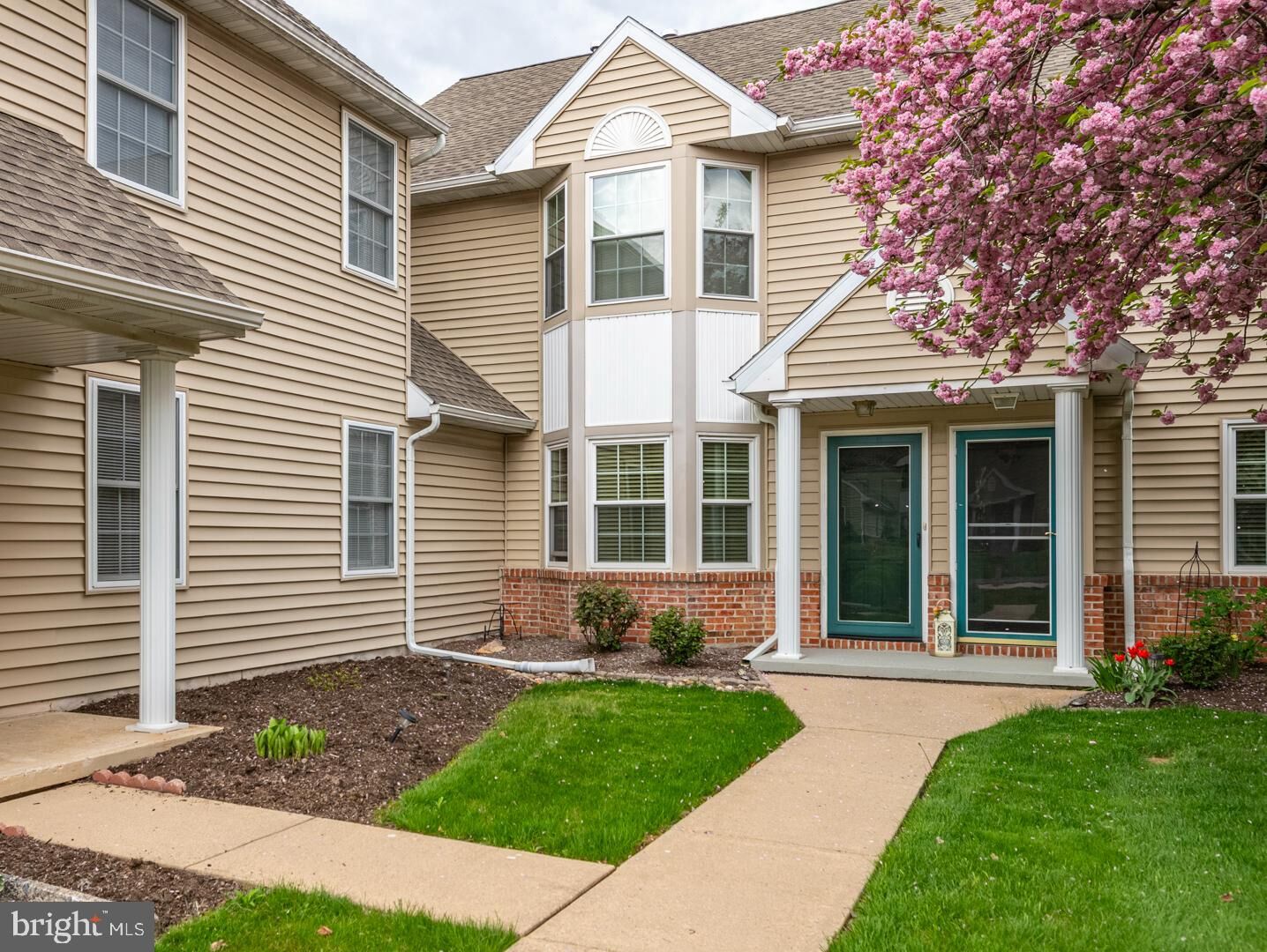 Property Photo:  121 Heather Lane  PA 19610 