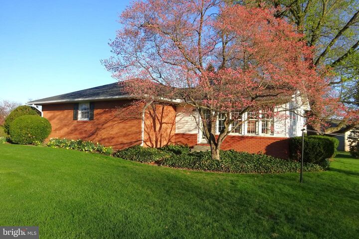 Property Photo:  770 Joy Drive  PA 17225 