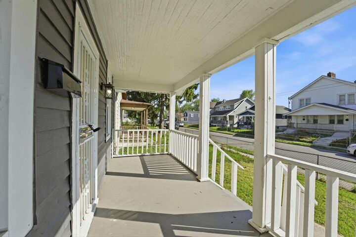 Property Photo: 73 Stevens Avenue OH 43222