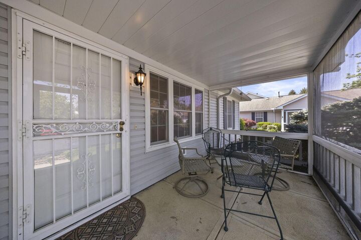 Property Photo:  8565 Victoria Meadow Lane  OH 43068 