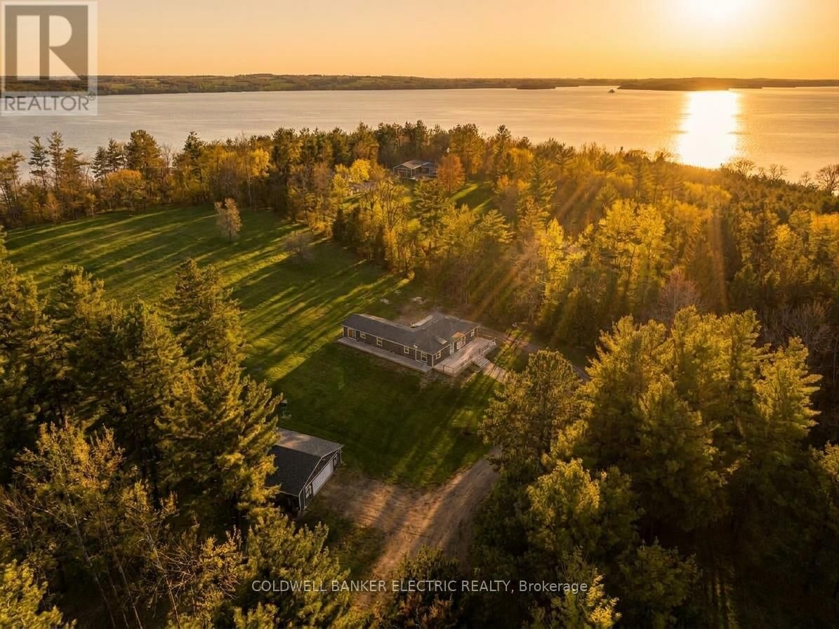 Property Photo:  5078 Oak Hills Road  ON K0L 1E0 