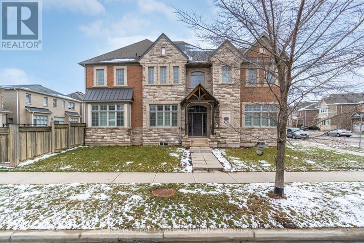 Property Photo:  177 North Park Boulevard North  ON L6M 0X3 