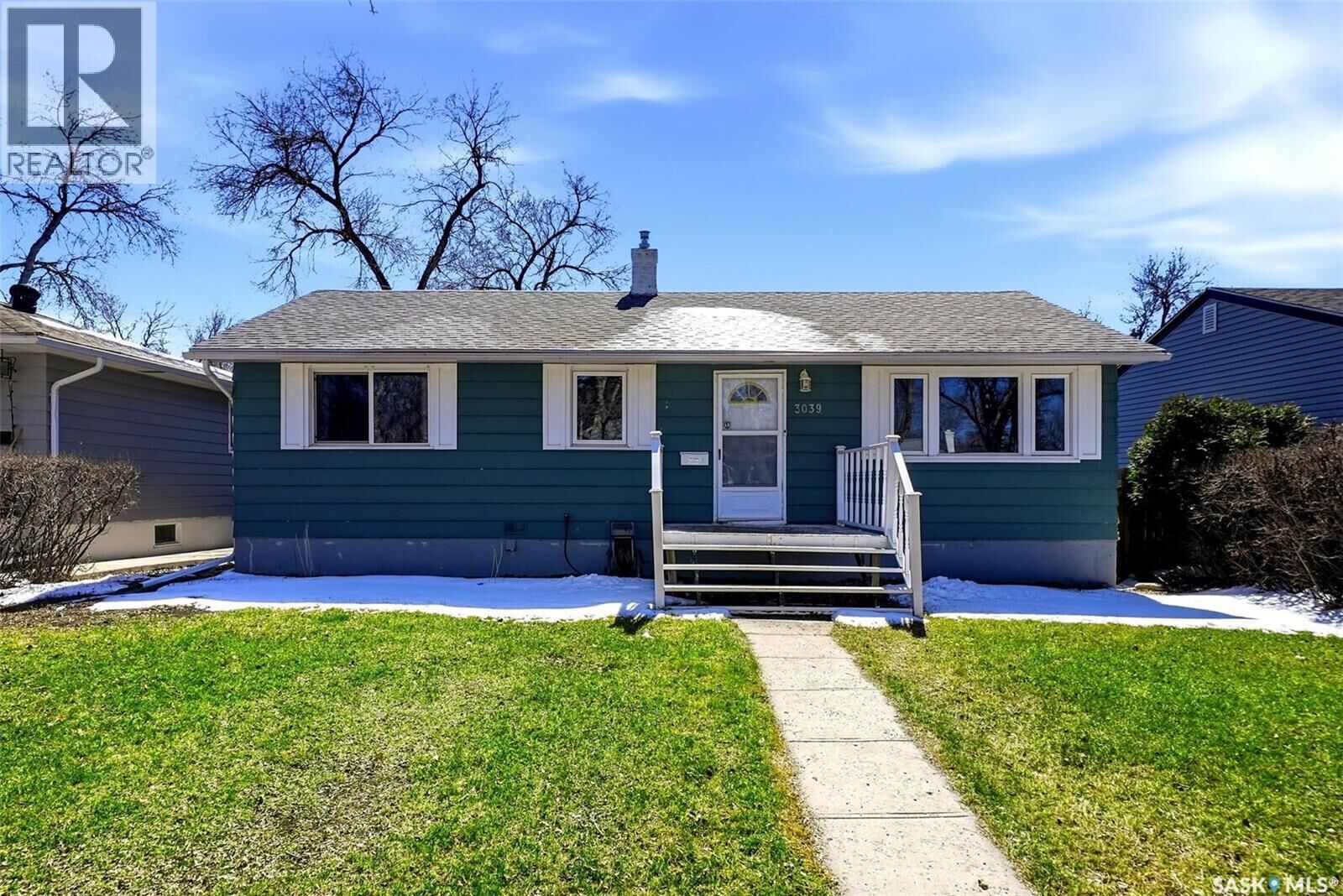 Property Photo:  3039 Assiniboine Avenue  SK S4S 1E2 