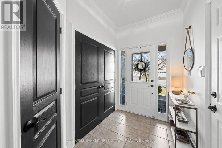 Photo de la propriété:  199 Golflinks Drive  ON K2J 5M8 