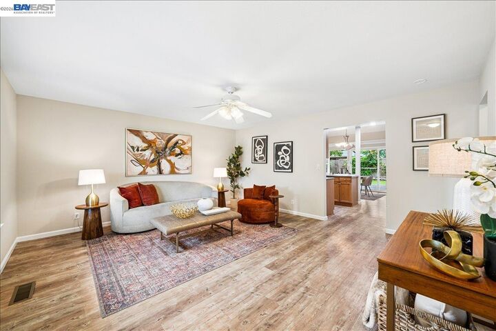 Property Photo:  409 Alameda Dr  CA 94551 