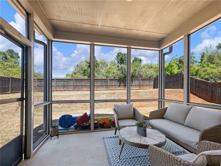 Property Photo: 6940 Manchester Drive GA 30542