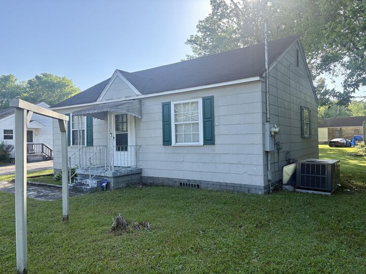 Property Photo:  1304 Sewanee Drive  TN 37412 