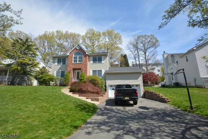 Property Photo:  27 Sherbrook Dr  NJ 07866 