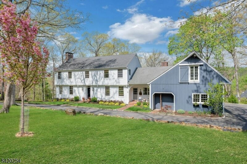 Property Photo: 94 Brook Dr NJ 07069