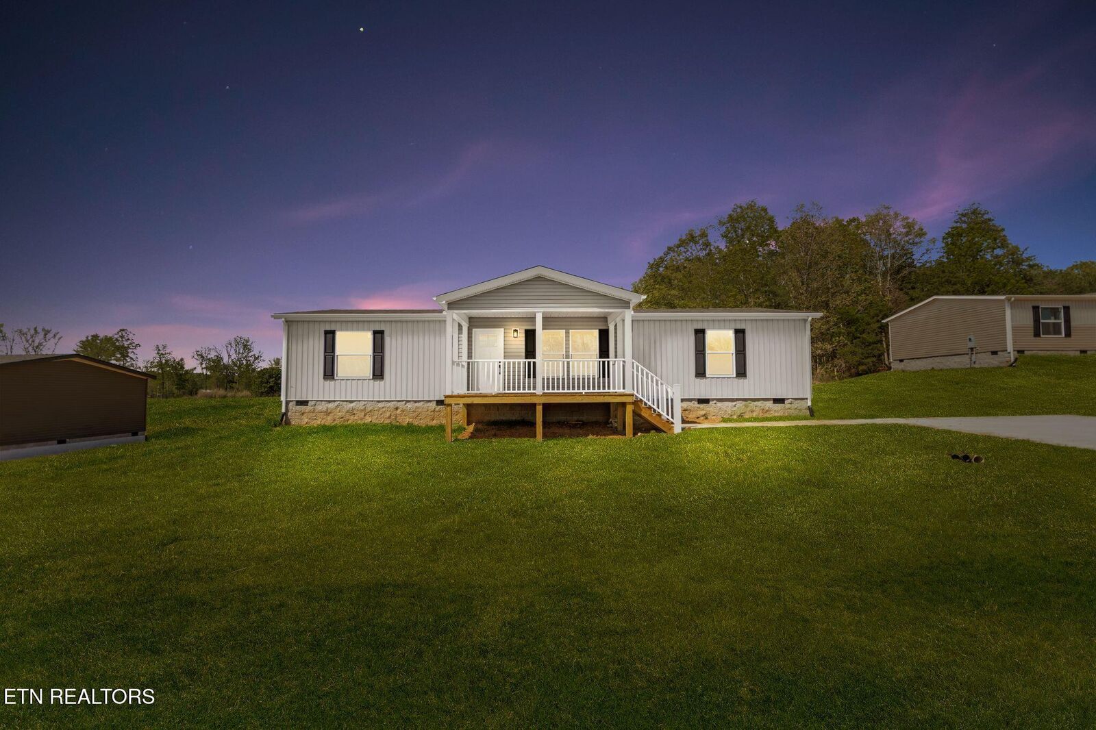 Property Photo:  209 County Road 784A  TN 37331 
