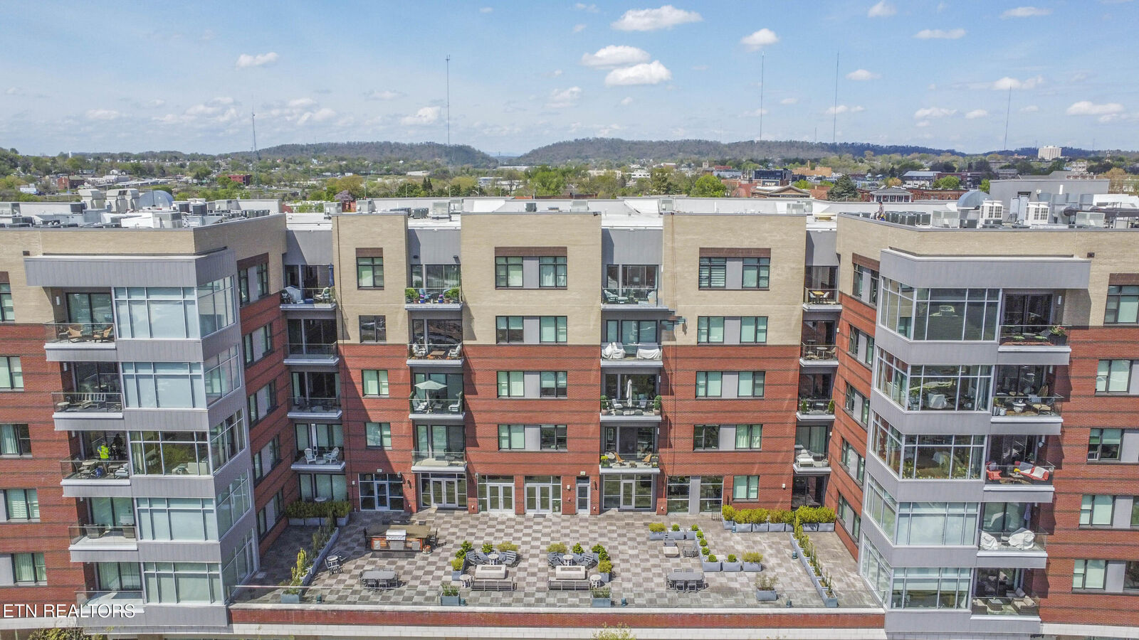 Property Photo:  333 W Depot Ave 509  TN 37917 