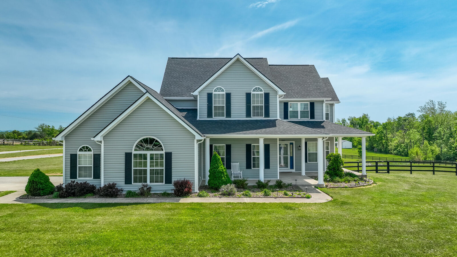 Property Photo:  1913 Speedwell Road  KY 40475 