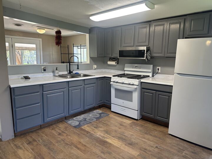Property Photo:  645 W Badger  MI 48612 