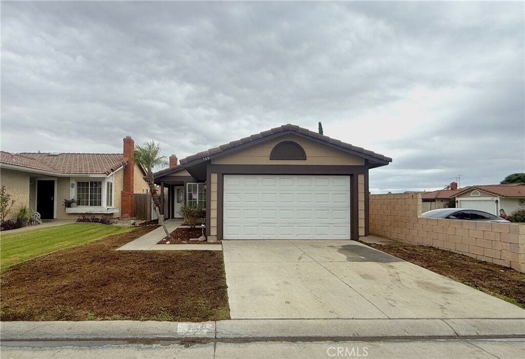 Property Photo:  769 W Virginia Street  CA 92376 