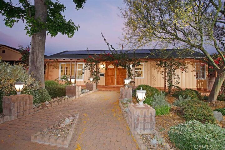 Property Photo:  1410 Grandview Avenue  CA 91201 