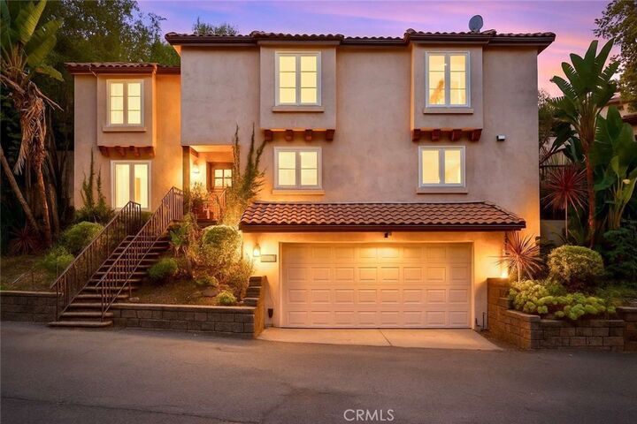 Property Photo:  4007 Alta Mesa  CA 91604 