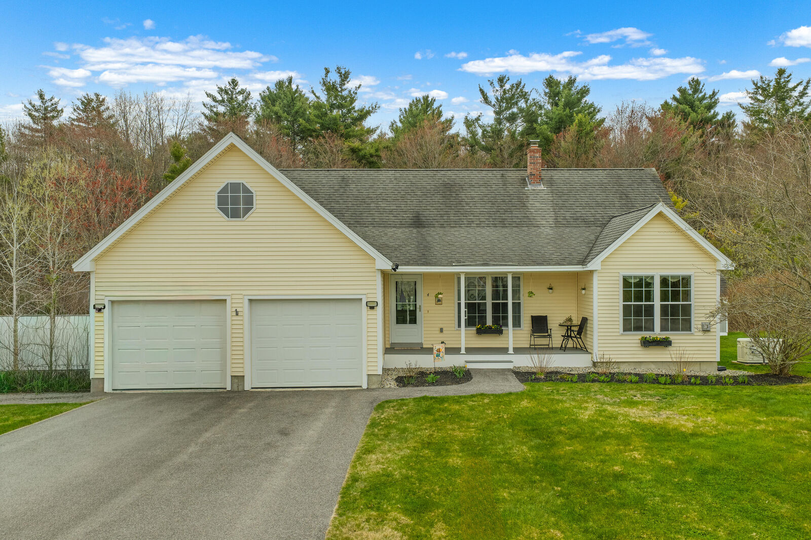 Property Photo:  4 Chantelle Way  ME 04072 