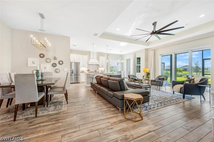 Property Photo:  4003 Pegasus Way  FL 34120 