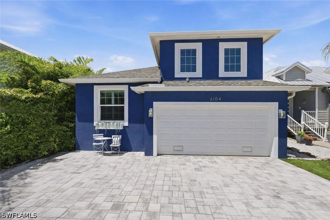 Property Photo:  6104 Waterway Bay Drive  FL 33908 