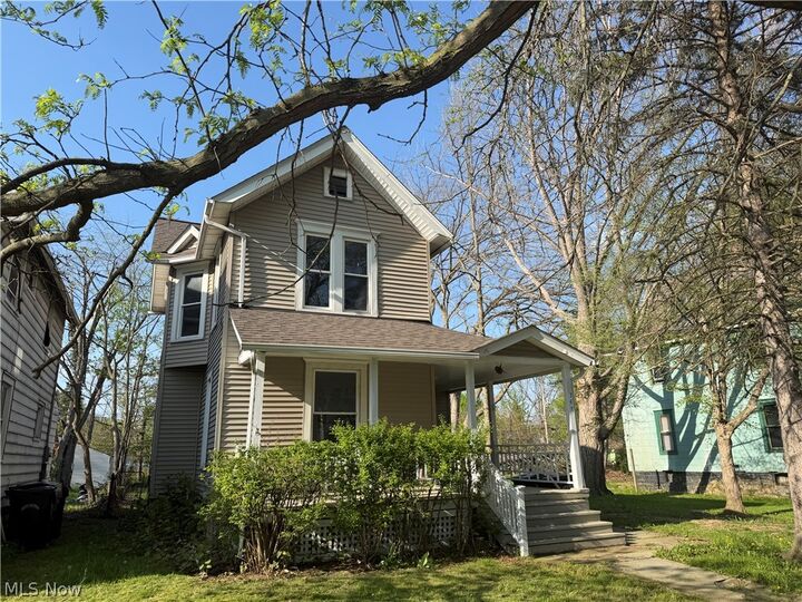 Property Photo:  347 11th Street  OH 44035 