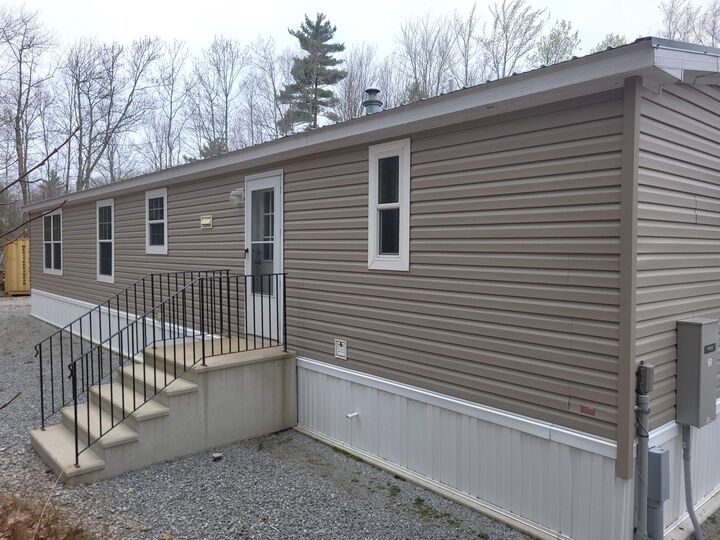 Property Photo:  14 Peasley Road  NH 03242 