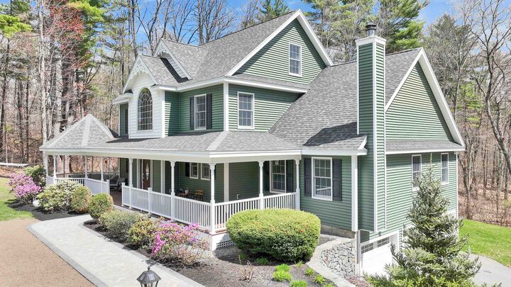 Property Photo:  13 Johnson Street  NH 03087 