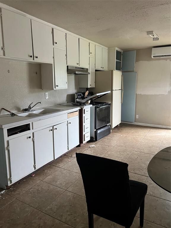 Property Photo:  5409 Houghton Avenue  TX 76107 